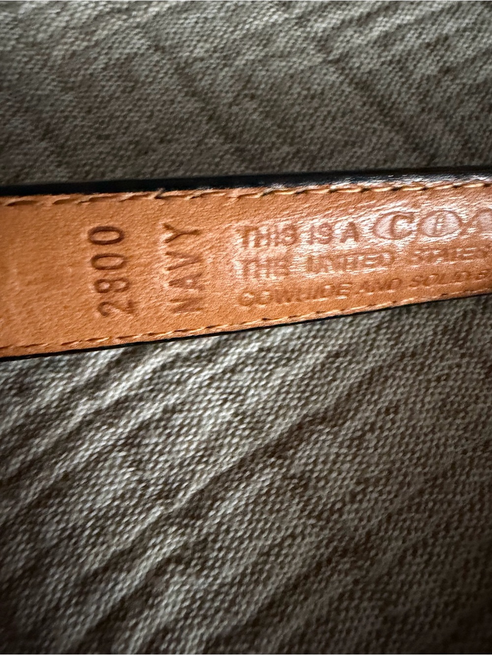 Coach Vintage Navy Blue Skinny Leather Belt womens Y2K Gold Brass Buckle Size s - Picture 6 of 9